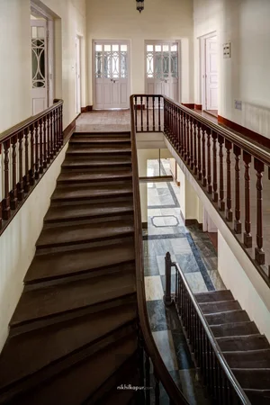 heritage-architecture-photography-9-wood-staircase