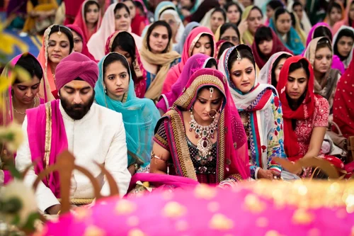 joravar+&+priyanka319 (1)